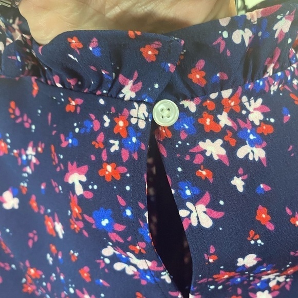 J.Crew size small - Picture 4 of 9